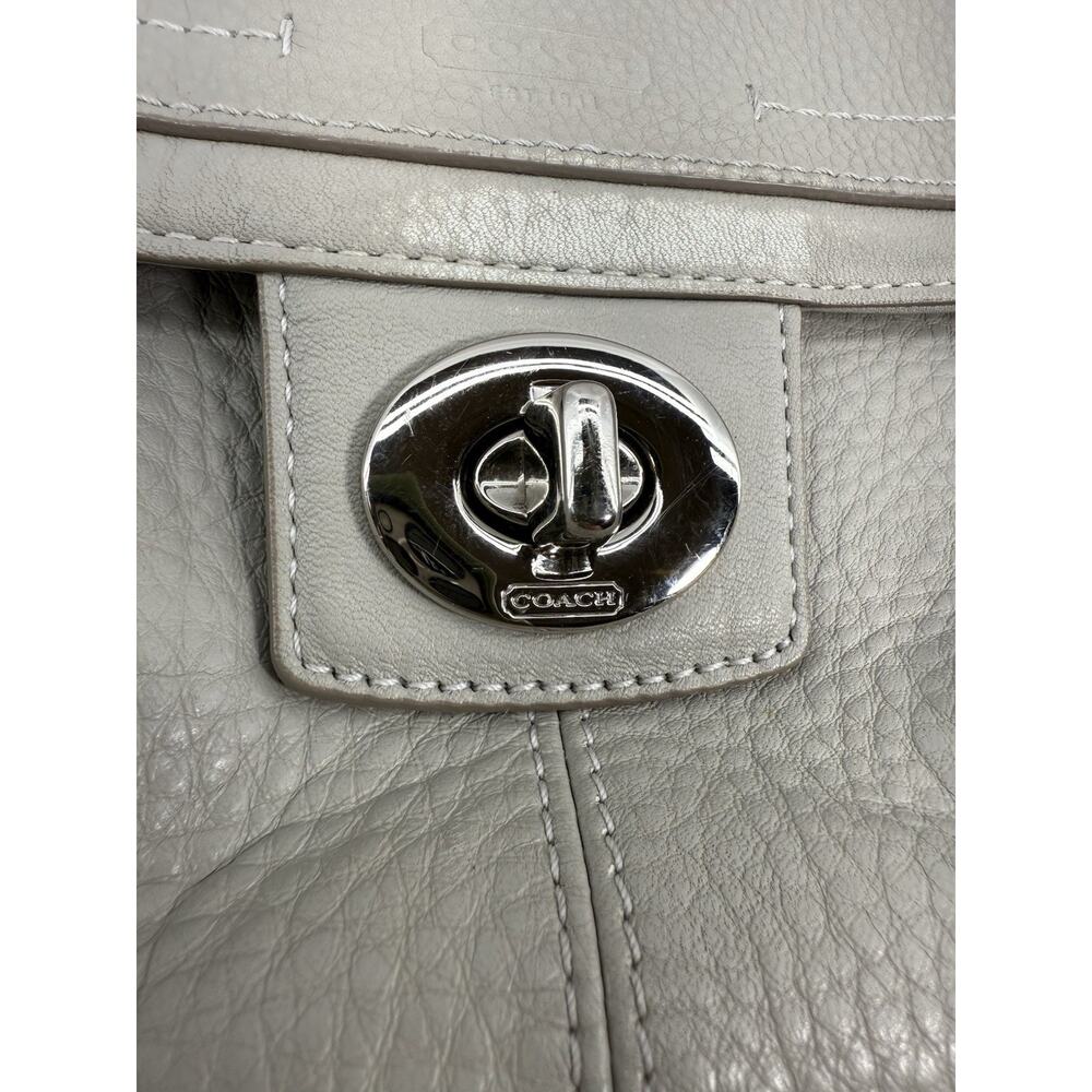 Coach Legacy Tote #19264 Leather Chalk Ivory‎ Pocket Shoulder Bag EUC - Picture 6 of 16